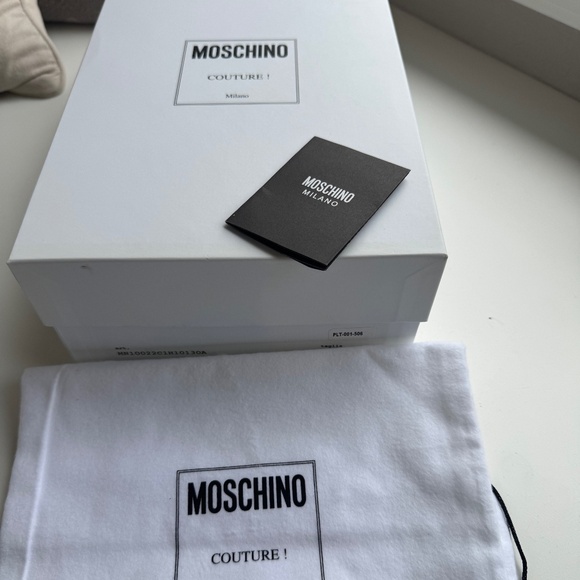 Moschino Women's Logo Jacquard Loafer Mules in Brown l NIB l Size EU36 MSRP $450 - Picture 6 of 6